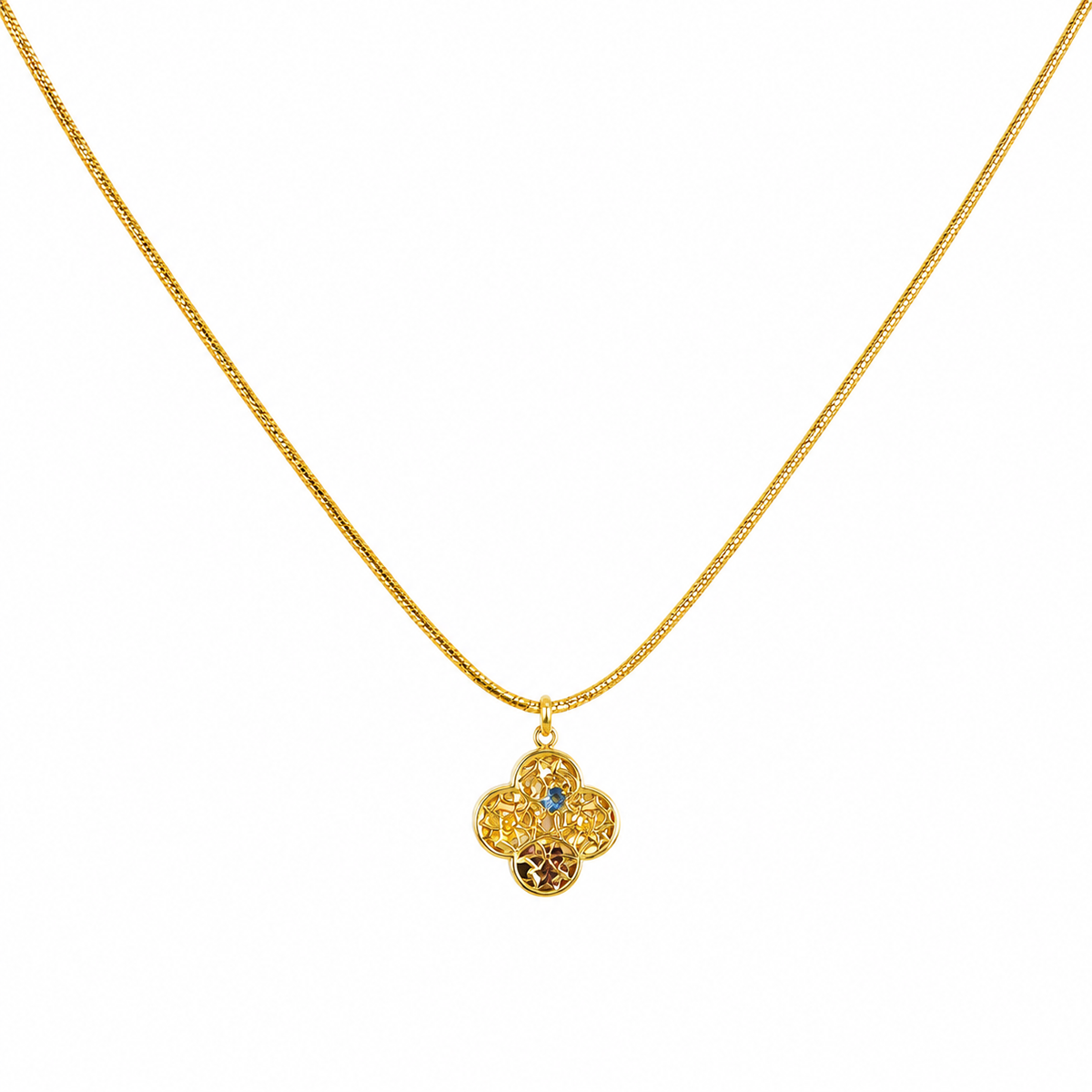 Clover-Shaped Filigree Necklace