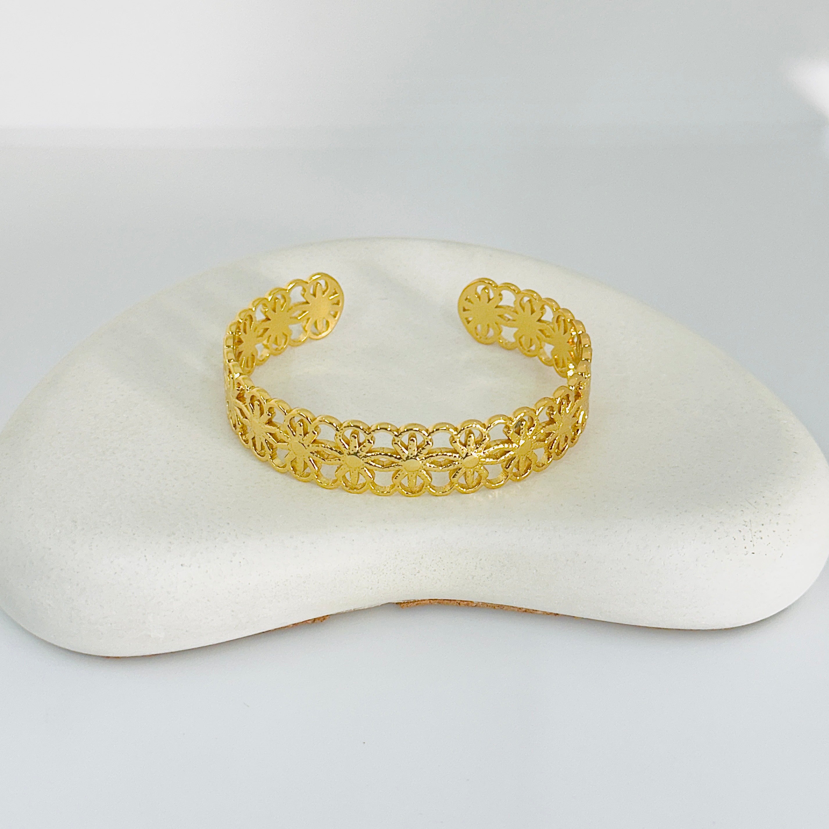 Floria Gold Bangle Bracelet (Adjustable Size)