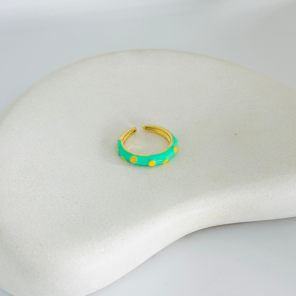 Green Elegance Gold Ring (Adjustable size)