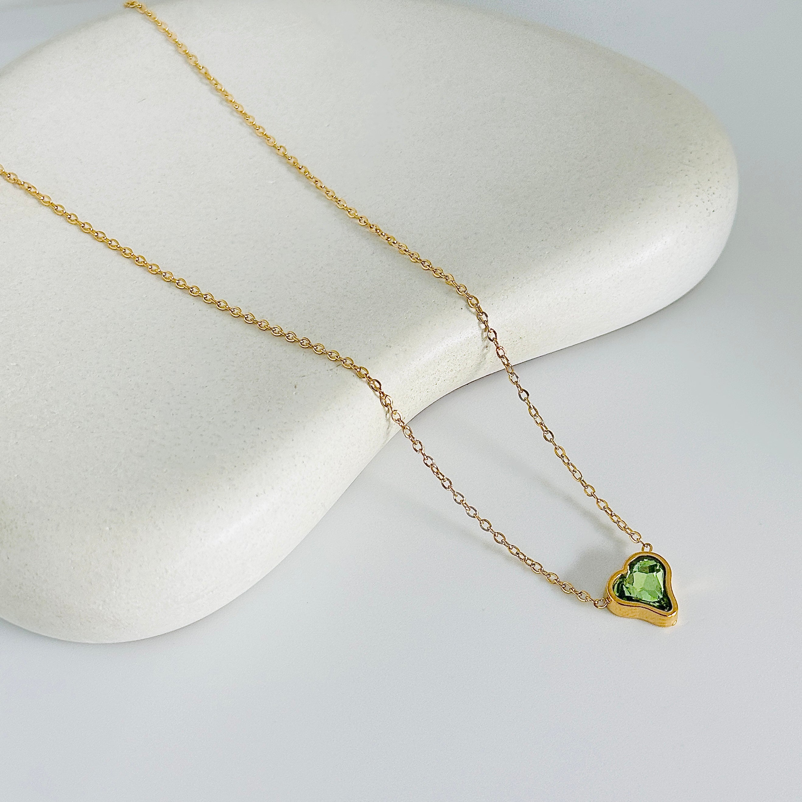 Green Heart Stone Gold Necklace