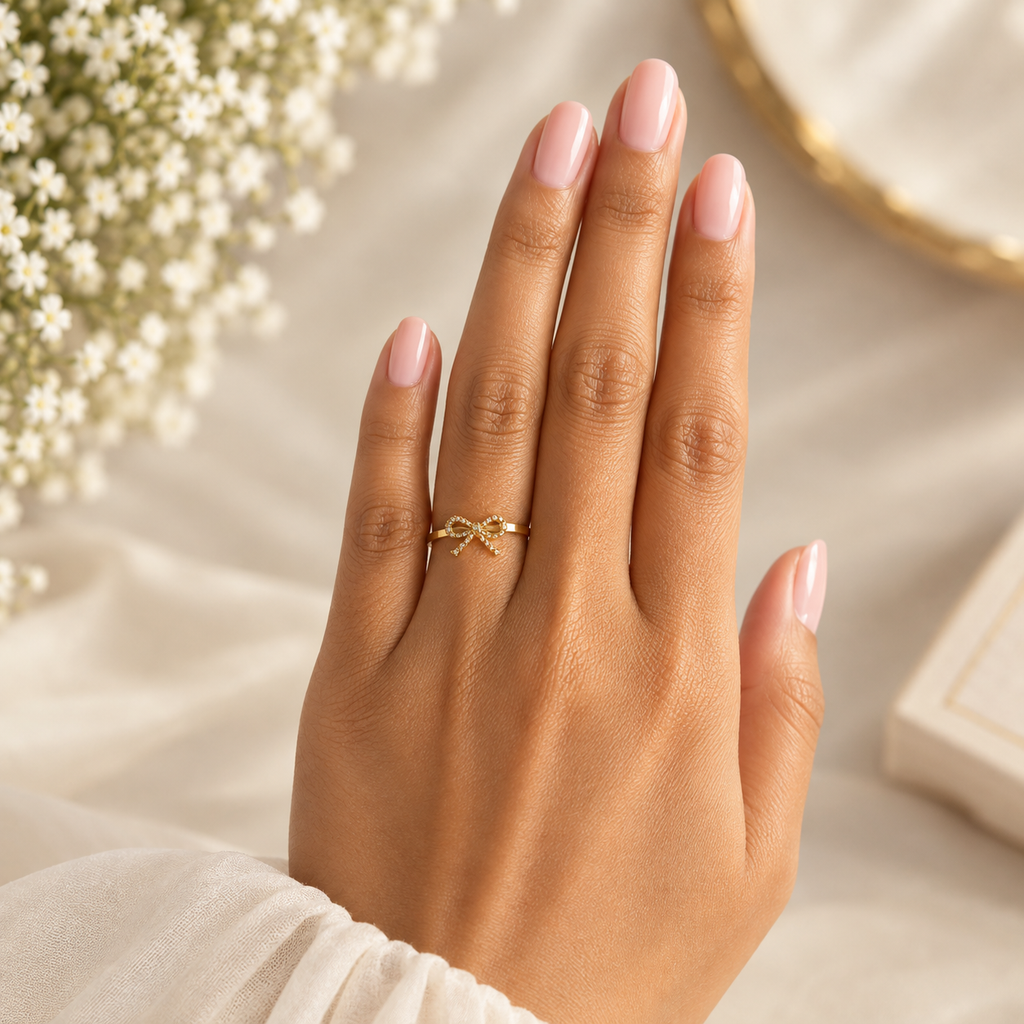 Line Bow Gold Ring