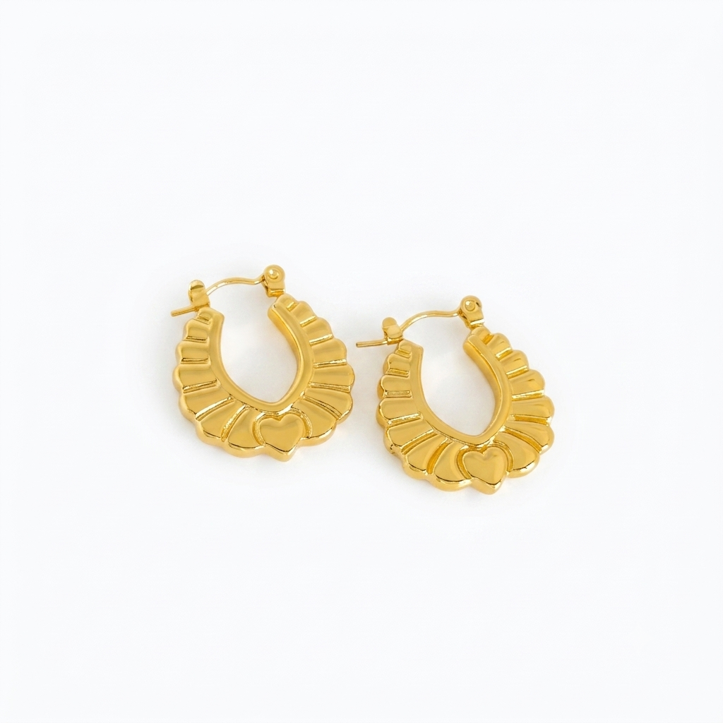 Ribbed Heart Gold Earrings