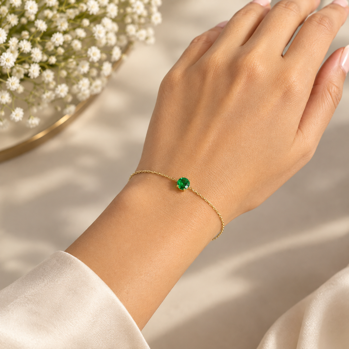 Green Solitaire Gold Bracelet