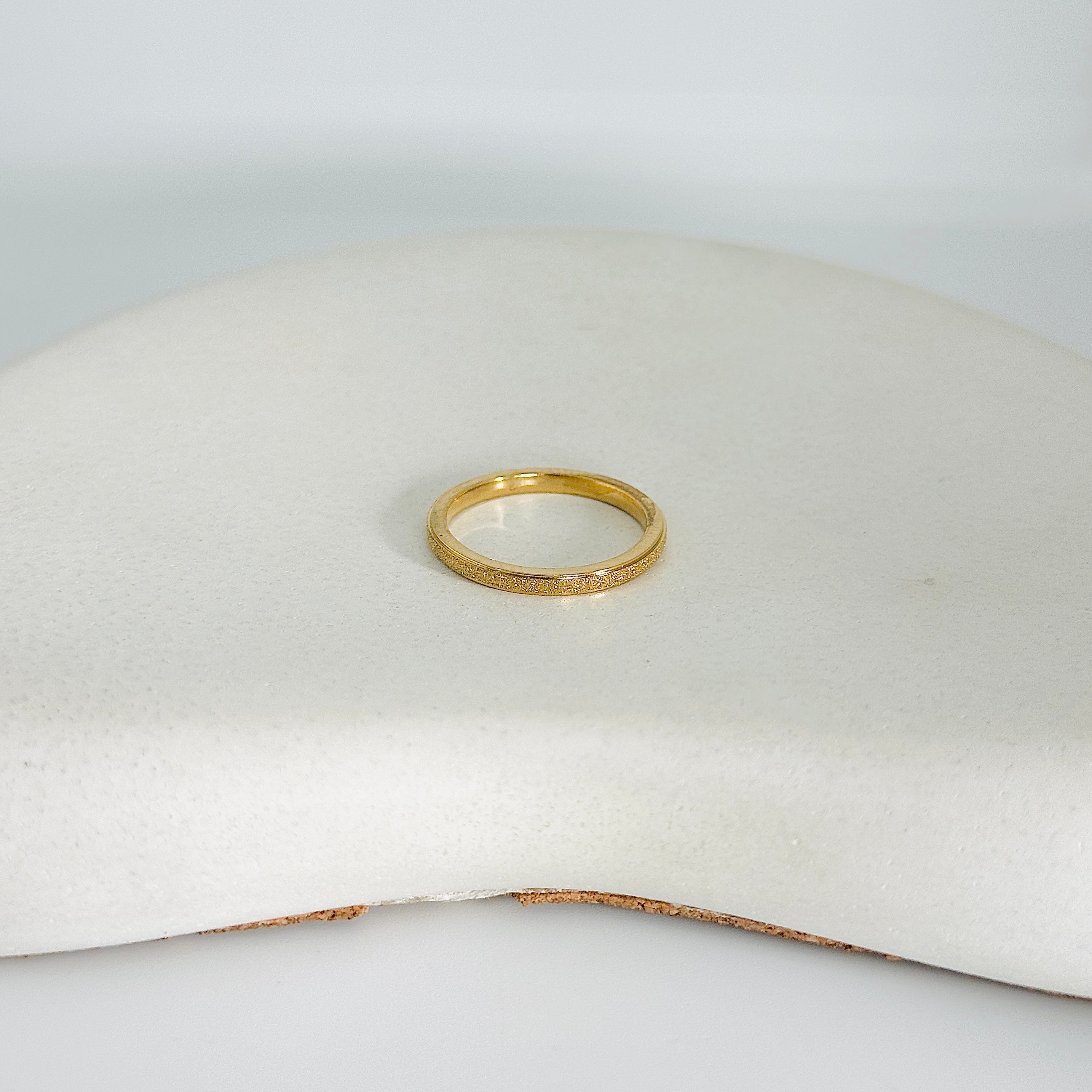 Zera Gold Ring