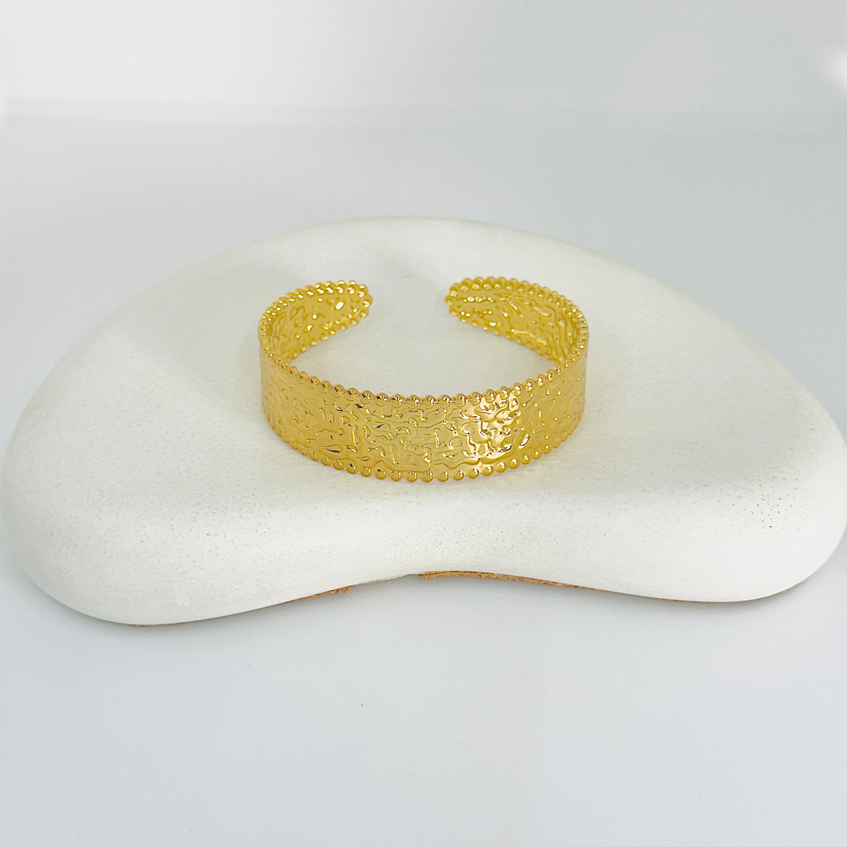 Fern Gold Bangle Bracelet (Adjustable Size)