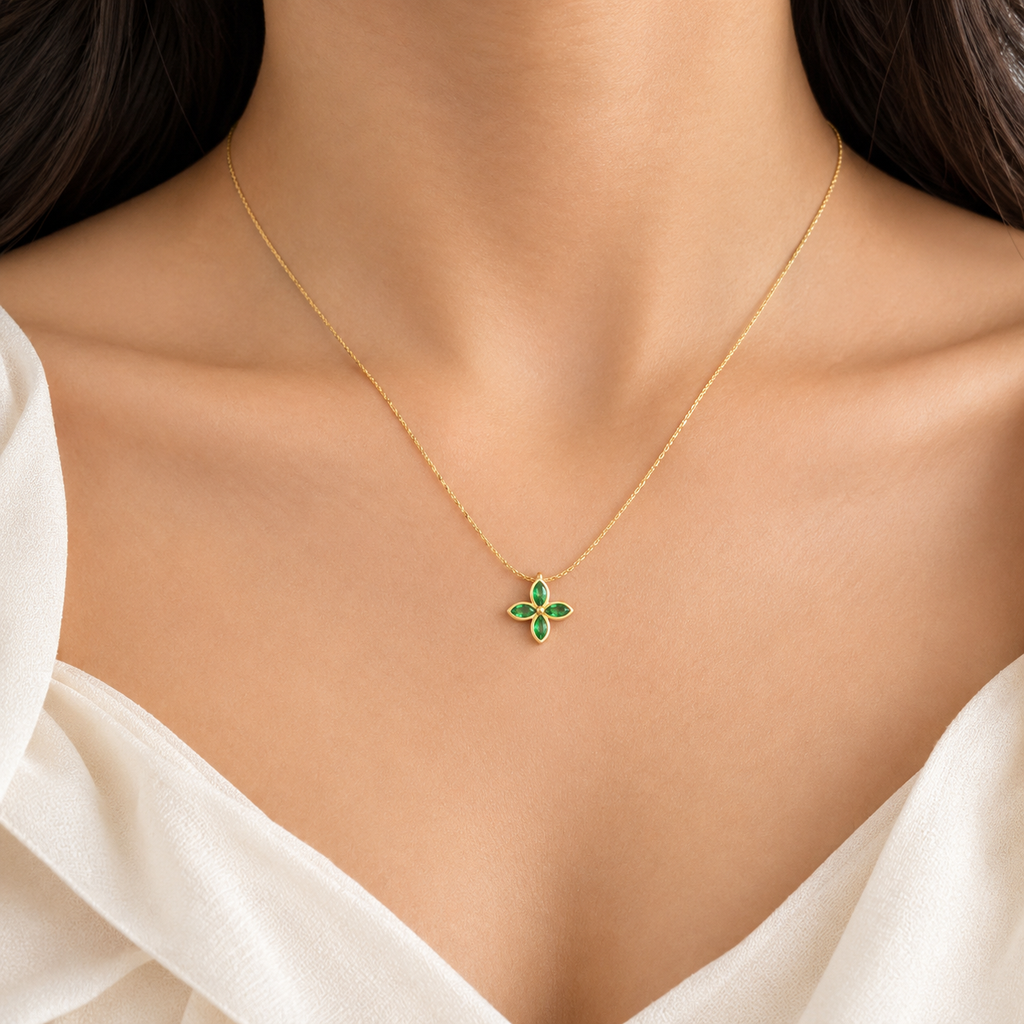 Green Daisy Necklace