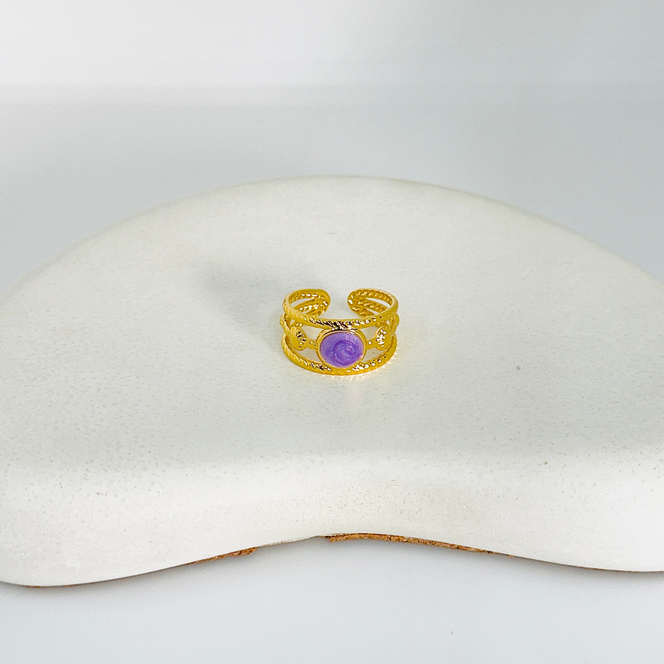 Violet Gold Ring (Adjustable size)