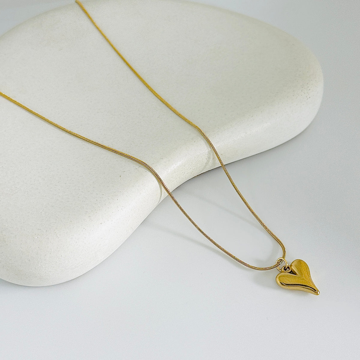 Lixie Heart Gold Necklace