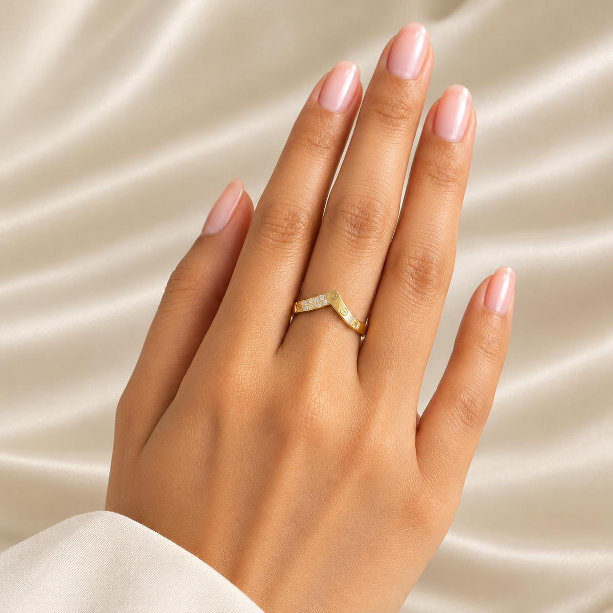 V-Tale Ring