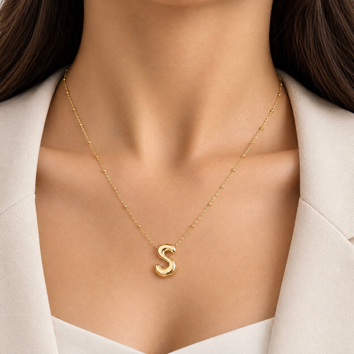 Puffy Letter S Narrow Necklace