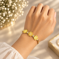 Trio Daisy Bangle Bracelet (Side Open)
