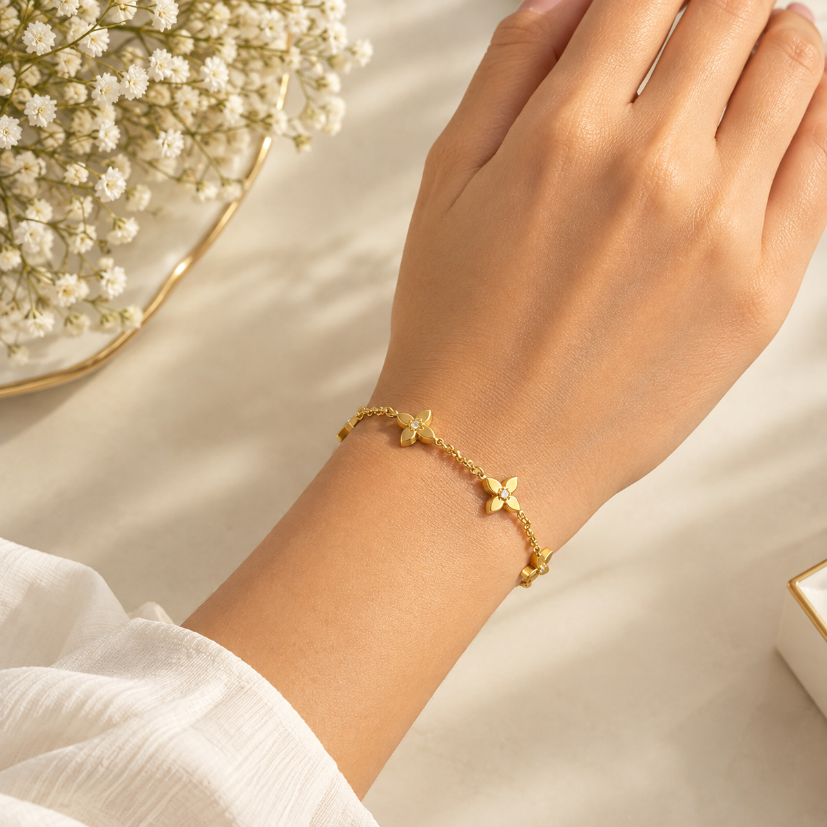 Flower Gold Bracelet