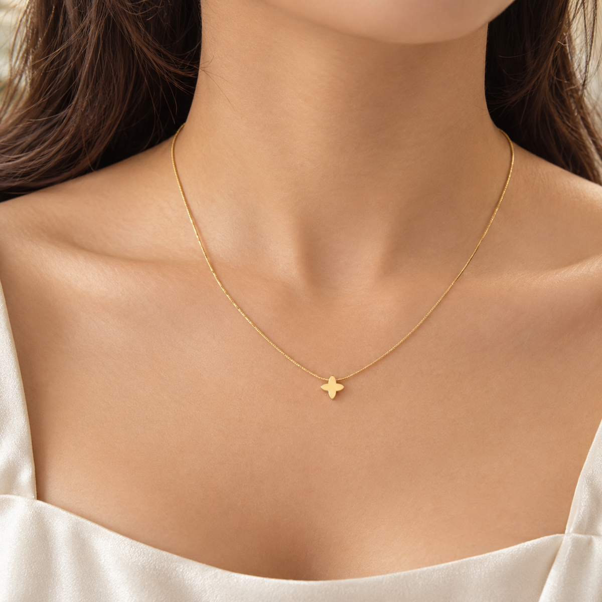 Four Point Star Necklace