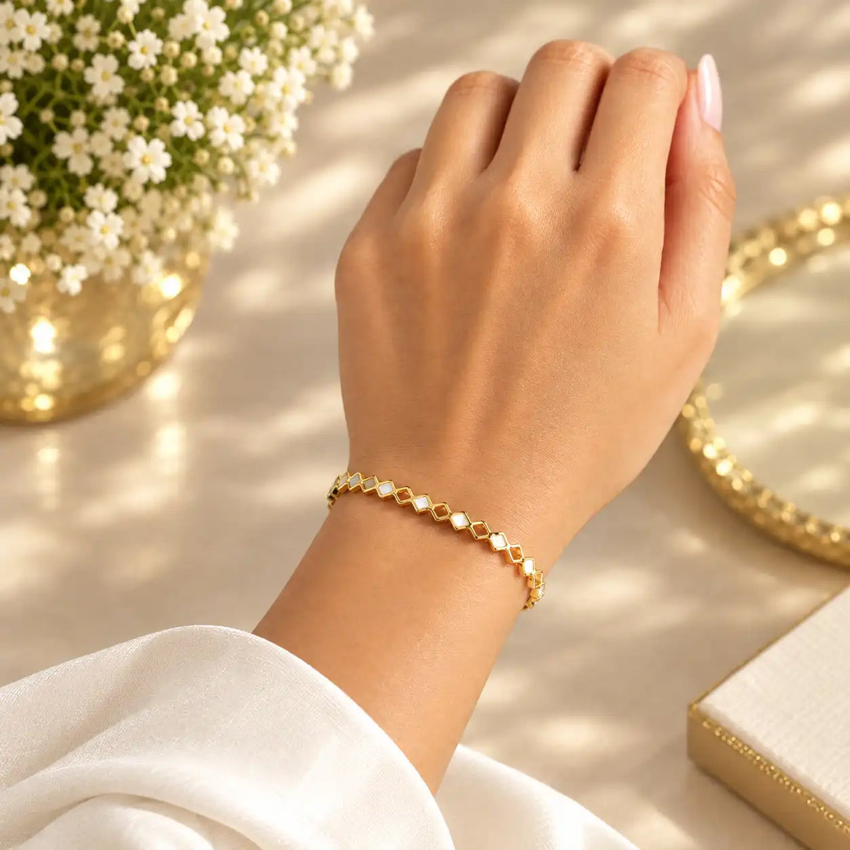 Enamel Bangle Bracelet (Side Open)