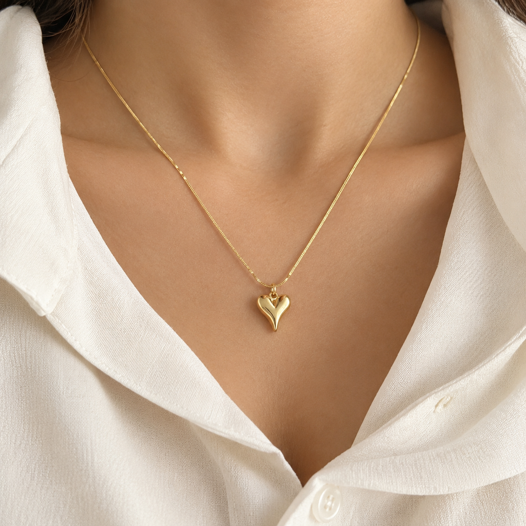 Lixie Heart Gold Necklace