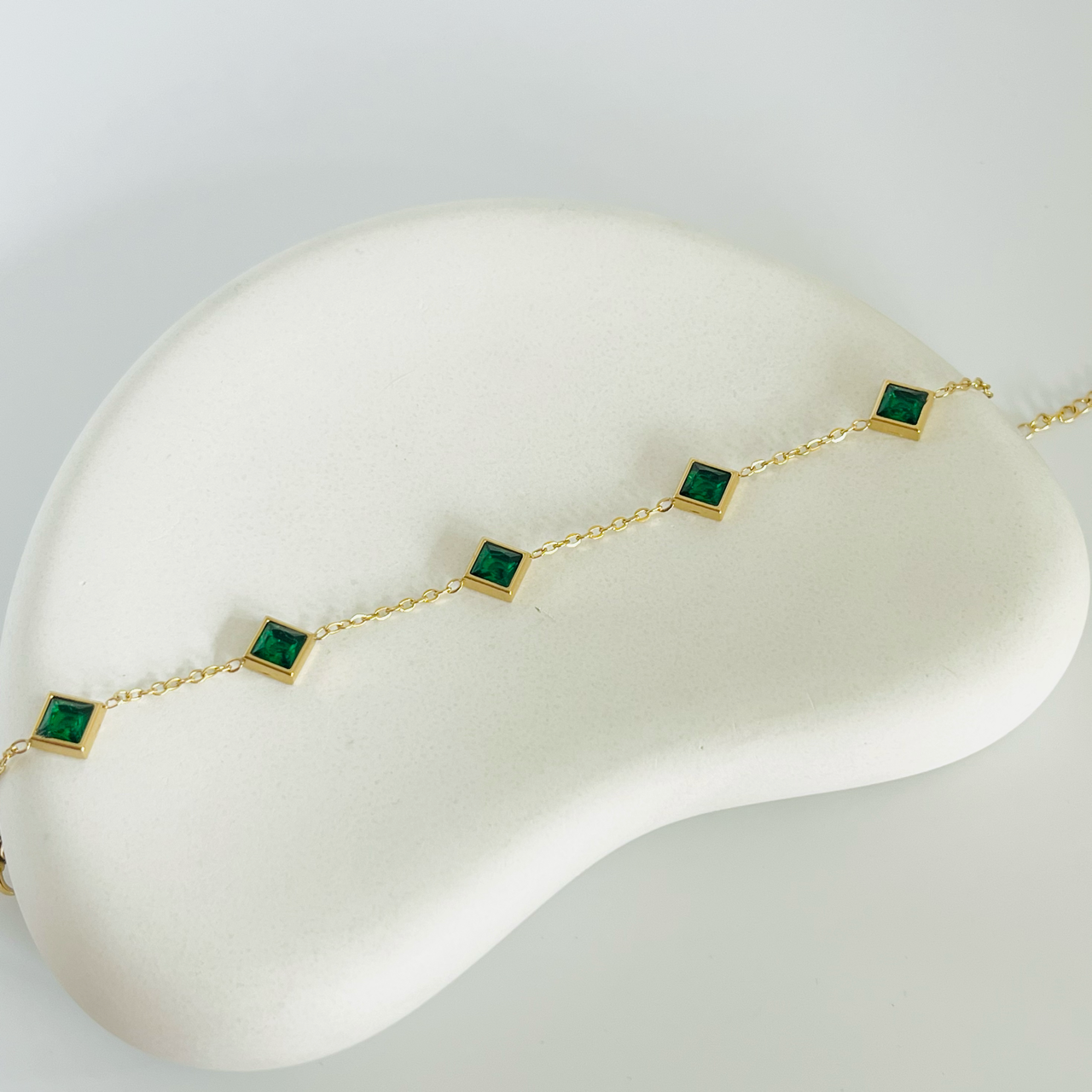 Green Stone Gold Bracelet