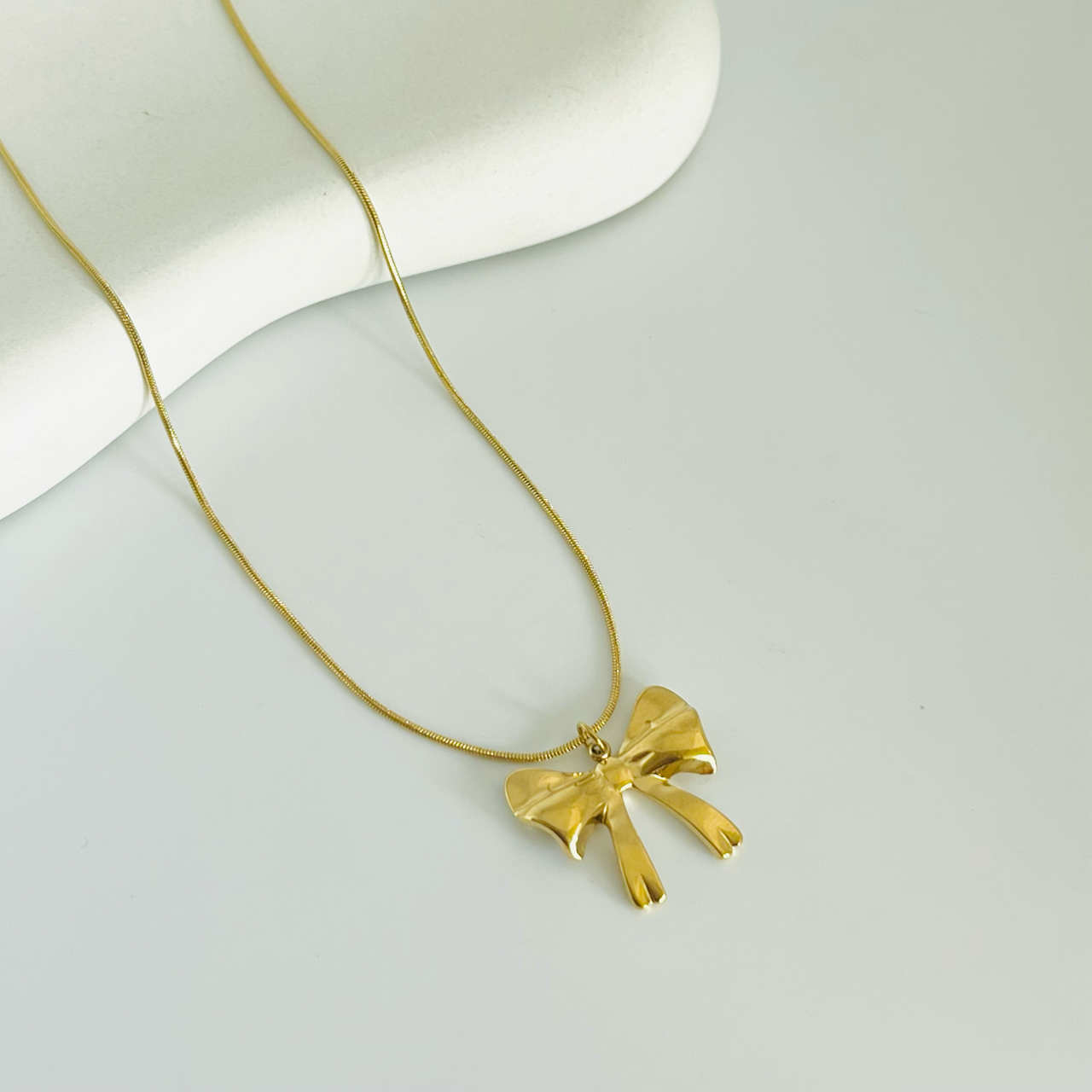 Bow Tie Gold Necklace