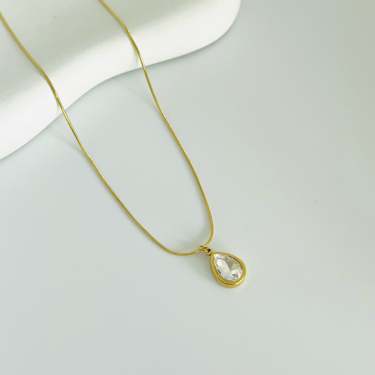 Drop Gold Necklace