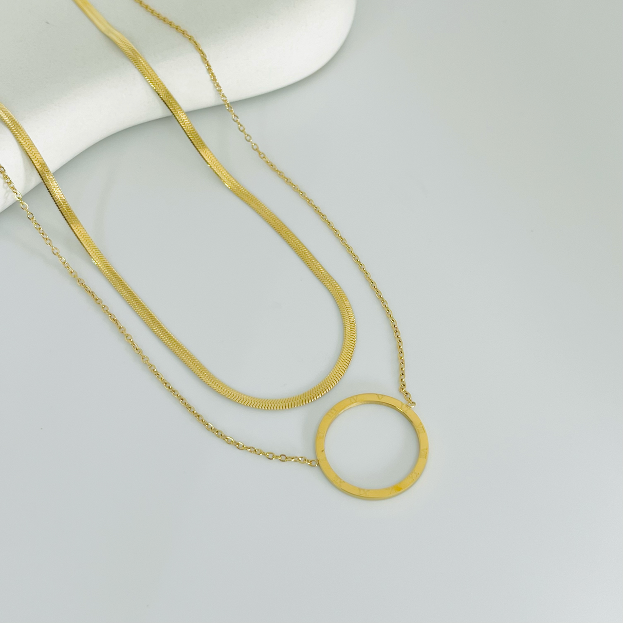 Round Layered Gold Necklace