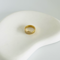 Glow Line Gold Ring