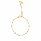 Tiny Pearl Bracelet