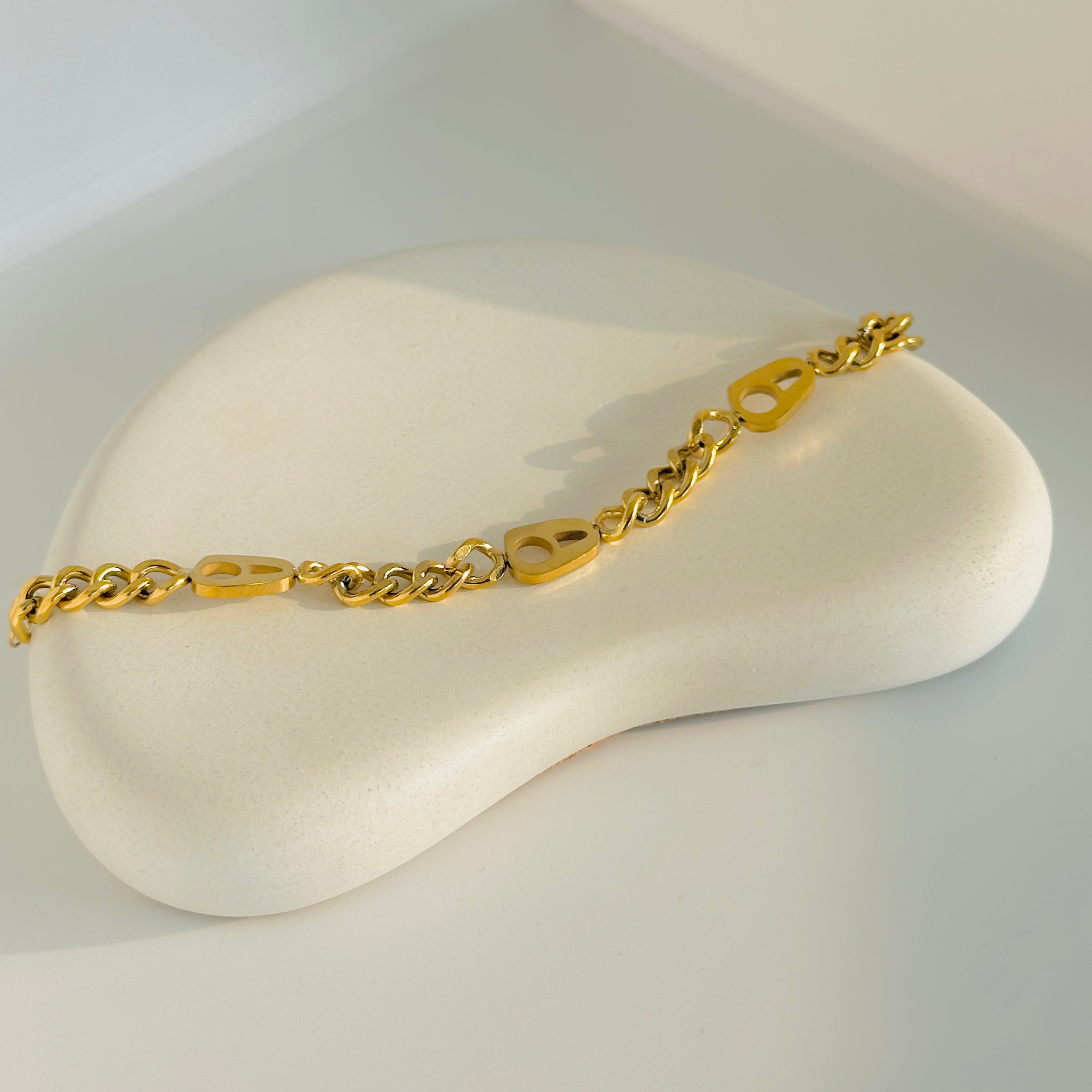 Emily Gold Bracelet