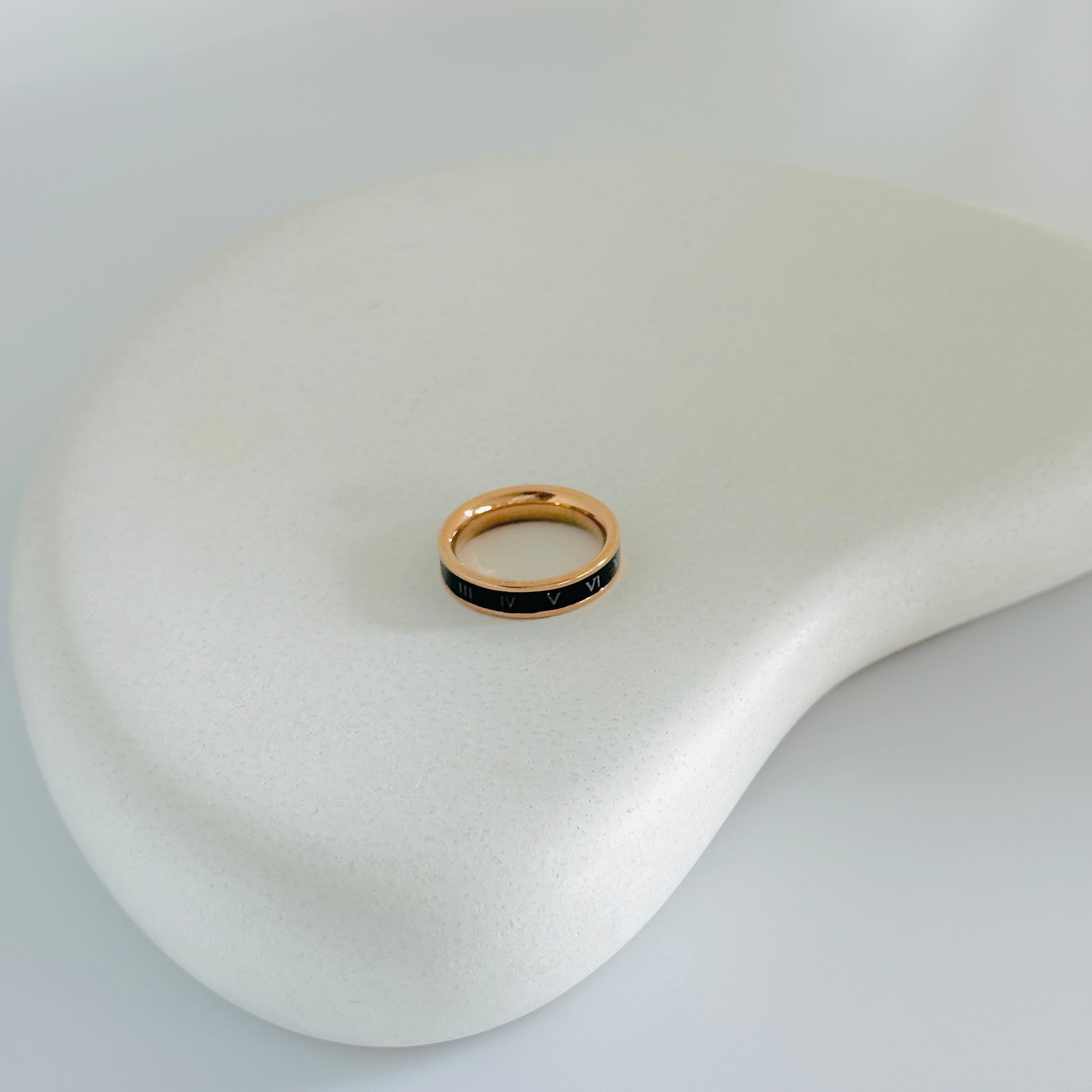 Black Roman Ring