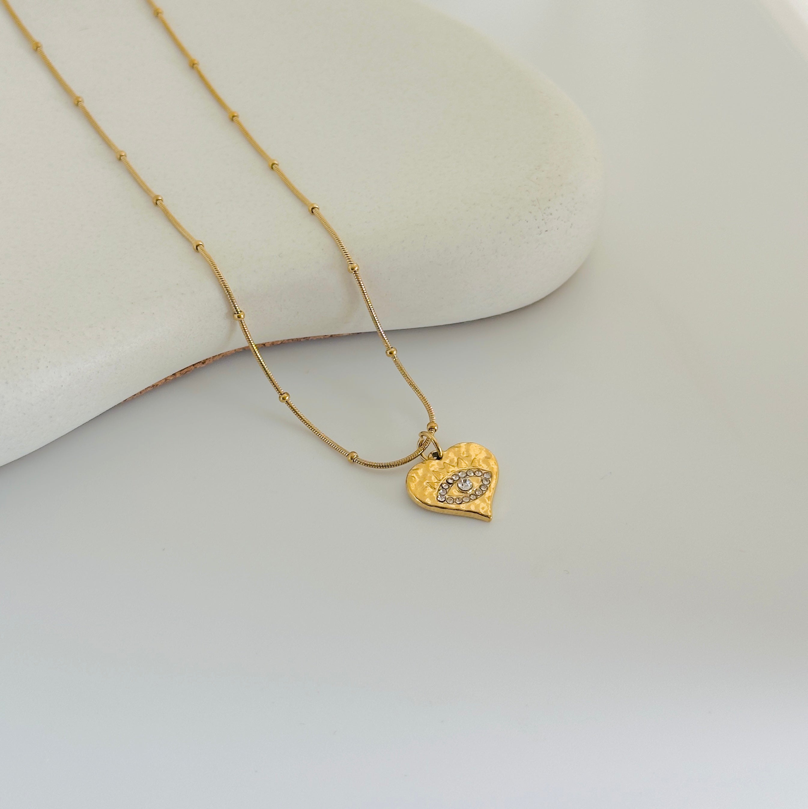 Evil Eyes Amor Gold Necklace