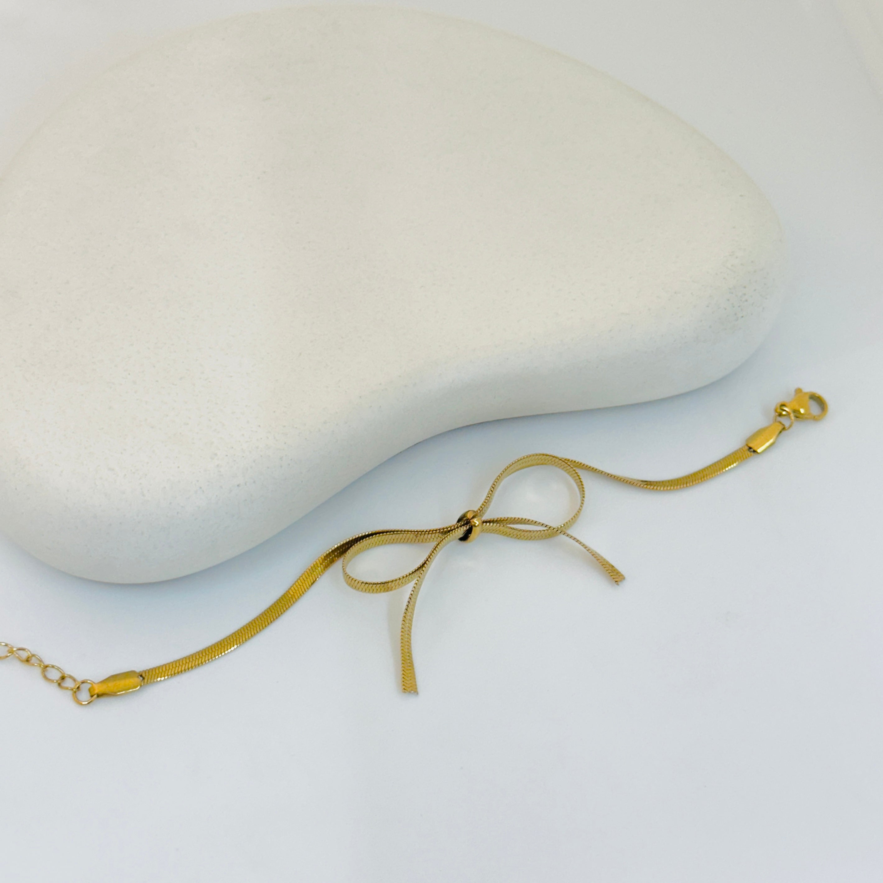 Bow Gold Snake Bracelet