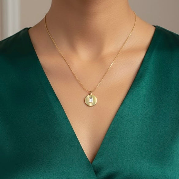 Pel Gold Necklace