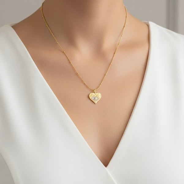 Evil Eyes Amor Gold Necklace