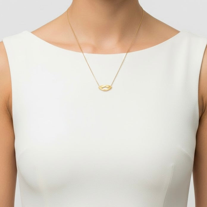 Li Aura Gold Necklace