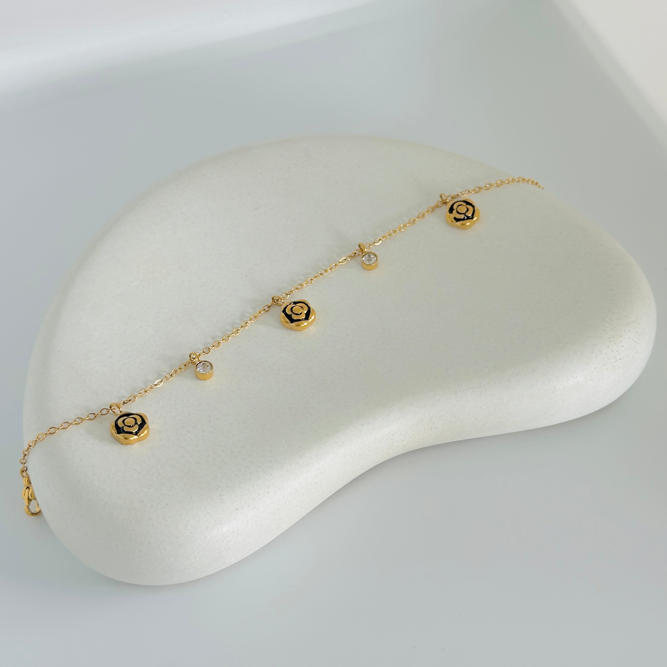 Rose Falls Gold Bracelet