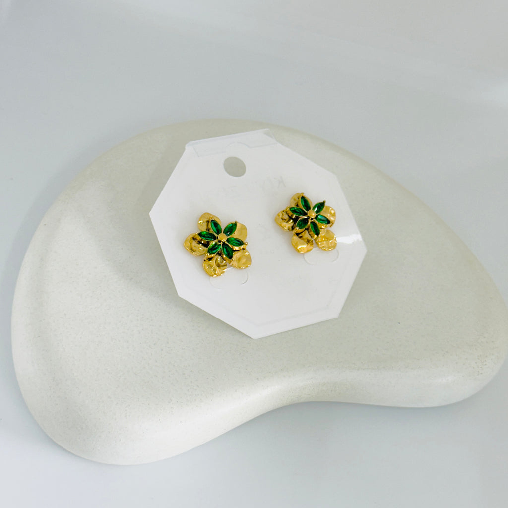 Green Daisy Gold Earrings