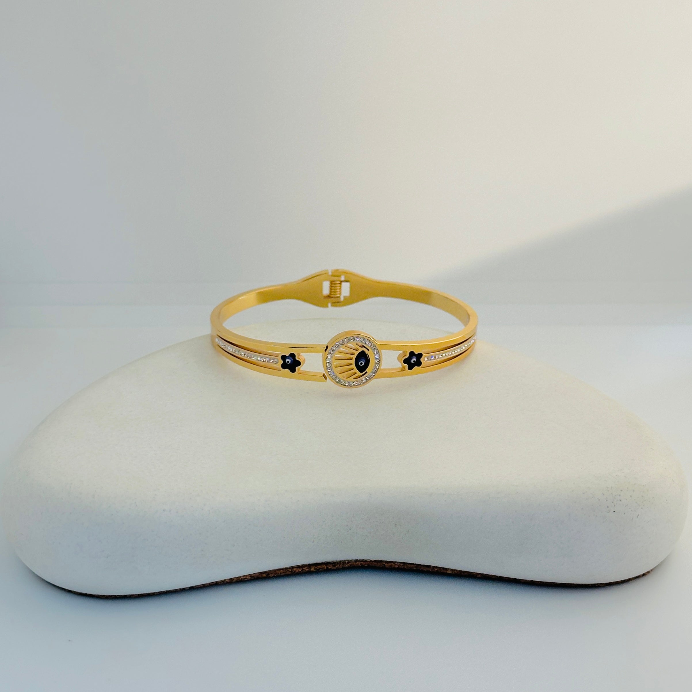 Evil Eyes Gold Bangle Bracelet (Free Size)