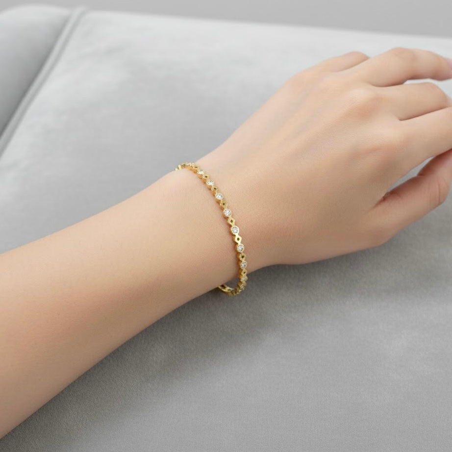 Rumi Stone Gold Bangle Bracelet (Free Size)