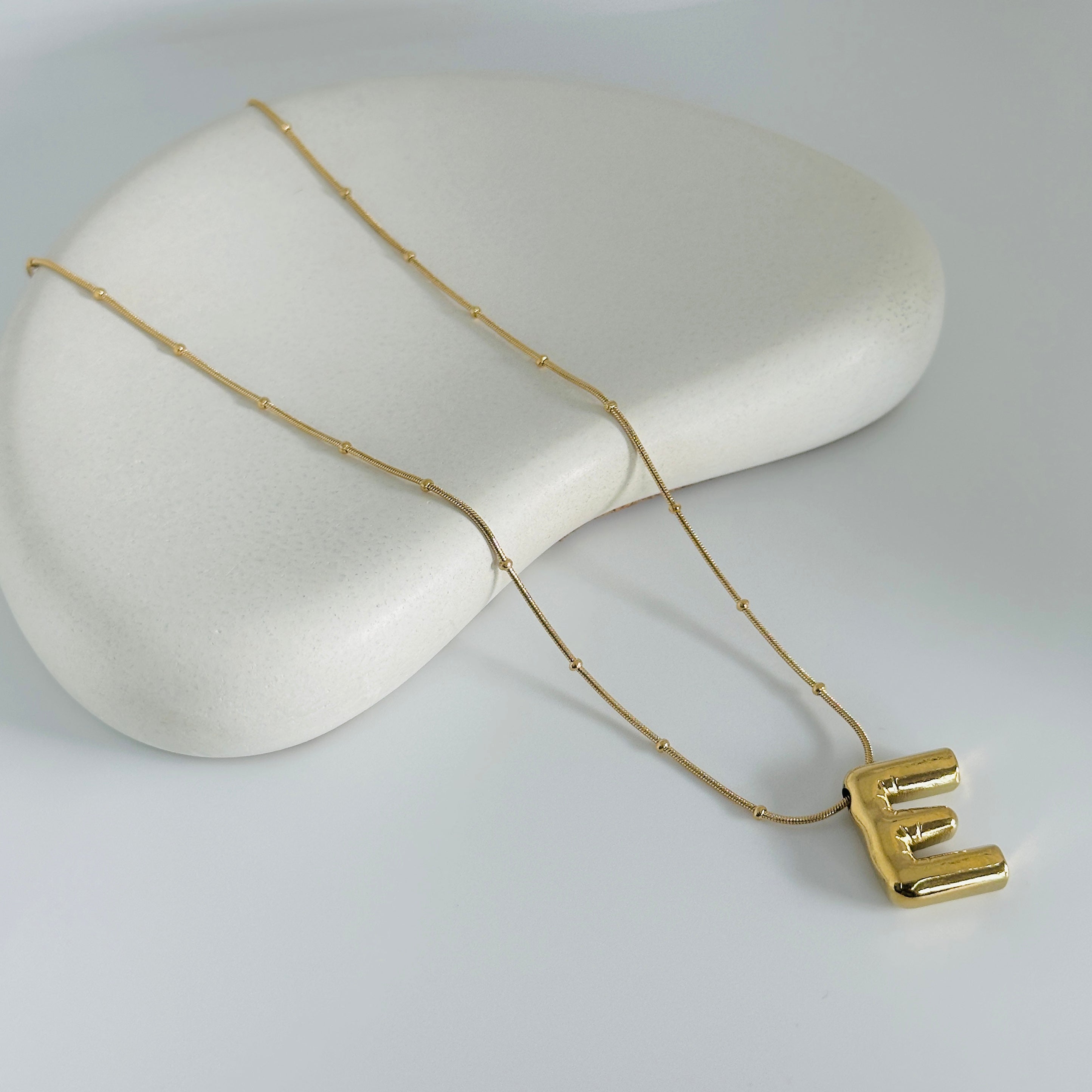 'E' Gold Necklace