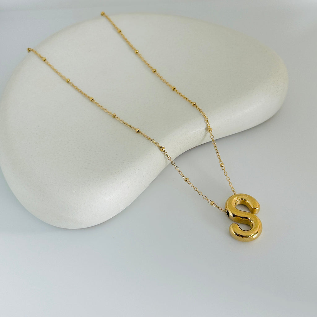 'S' Gold Necklace
