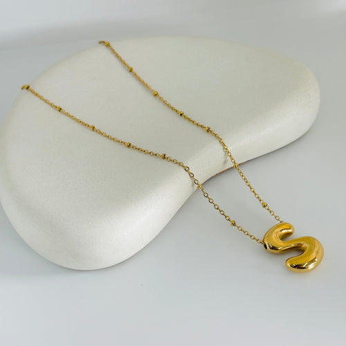 'S' Gold Necklace