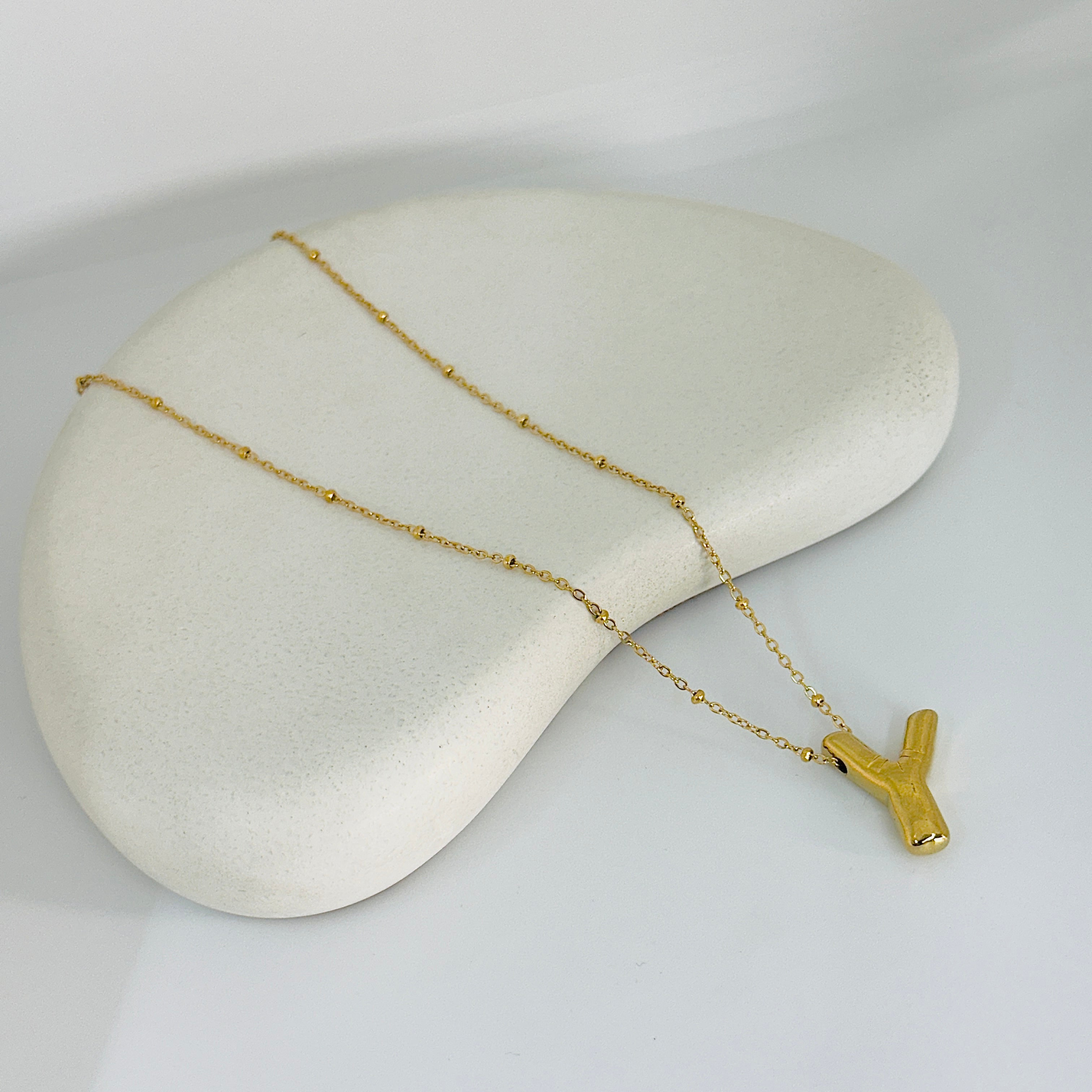 'Y' Gold Necklace