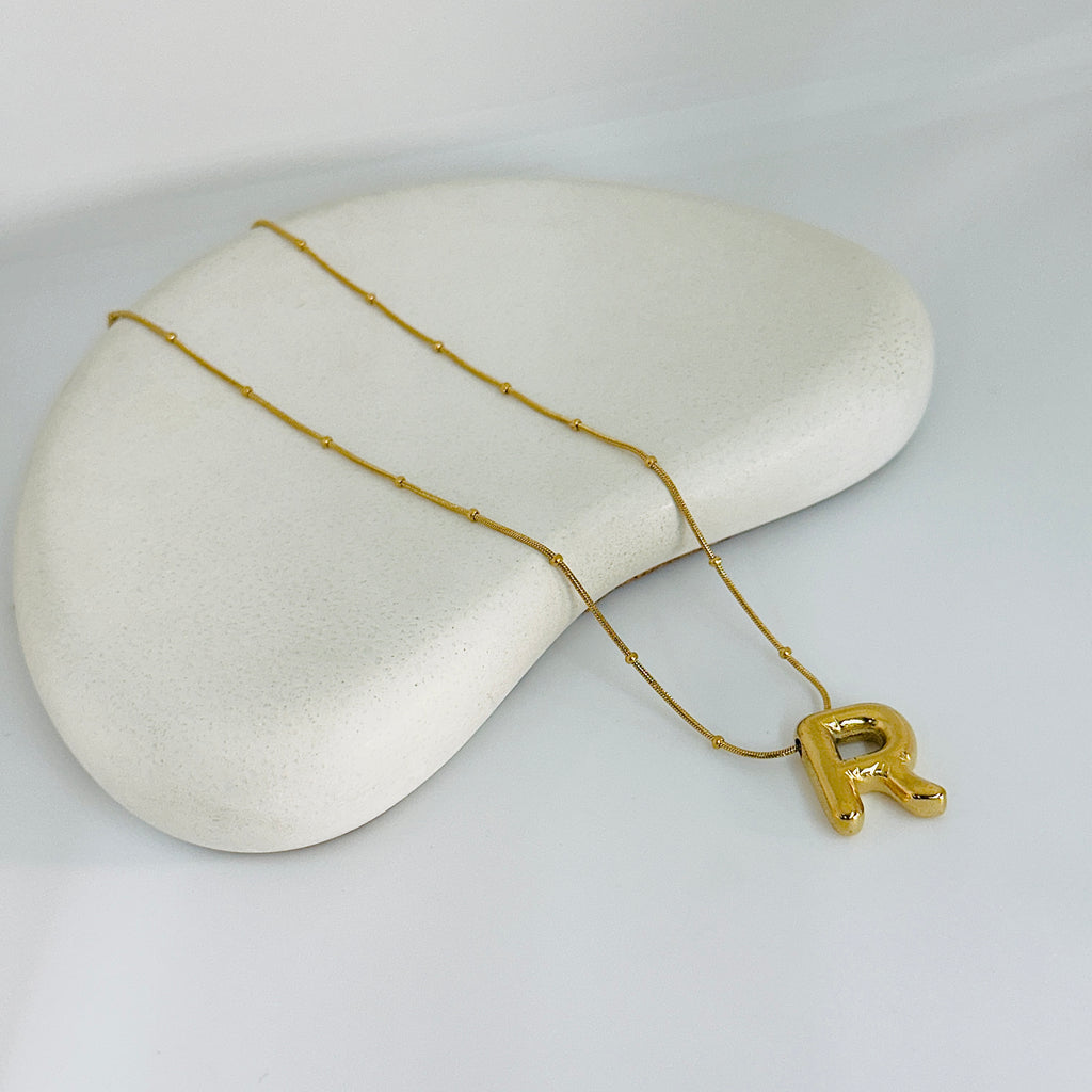 'R' Gold Necklace