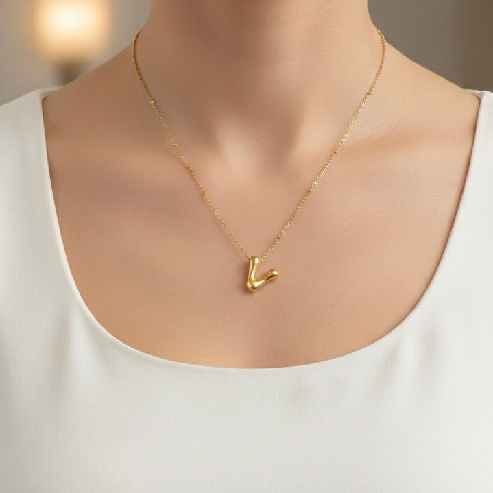 'V' Gold Necklace