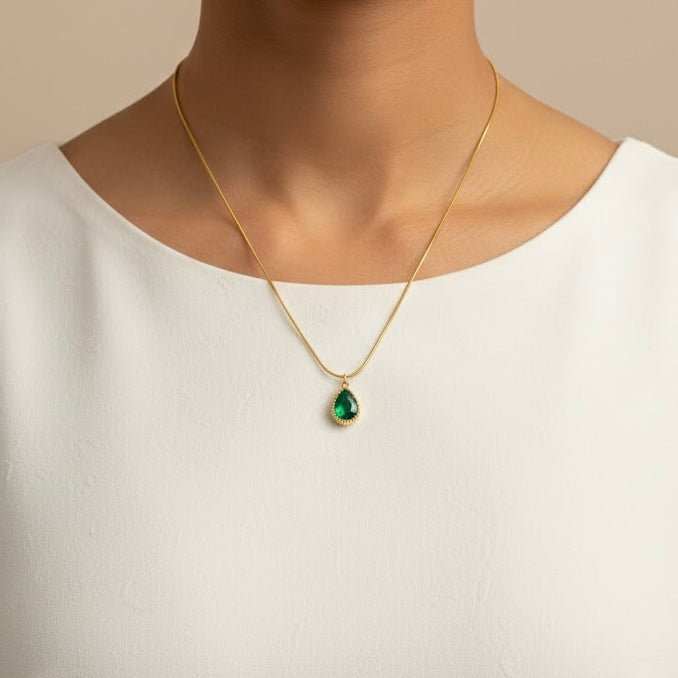 Greek Stone Gold Necklace