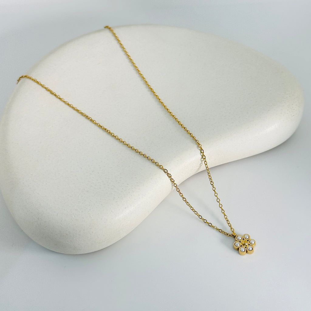 Laek Gold Necklace