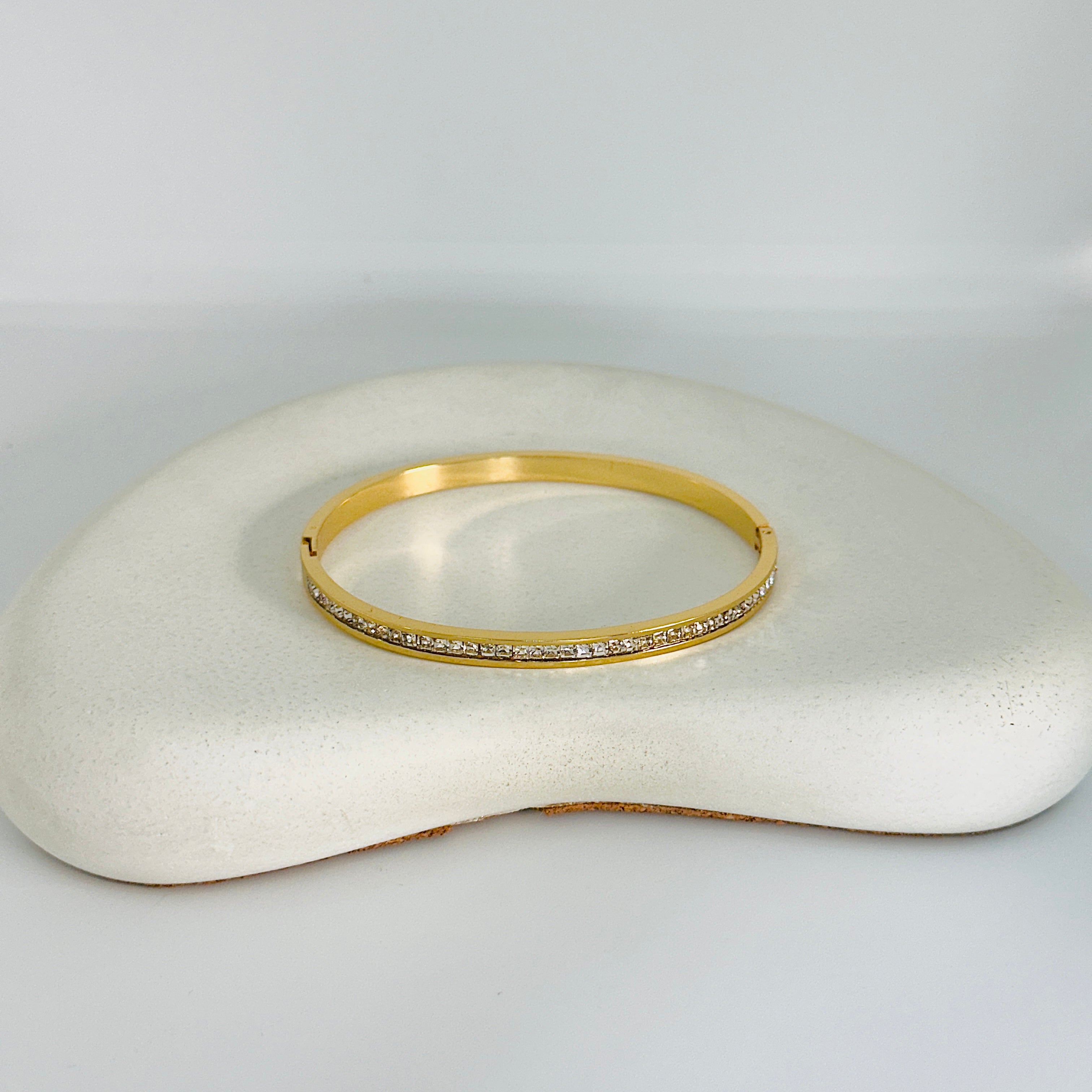 Sloge Stones Gold Bangle Bracelet (Free Size)