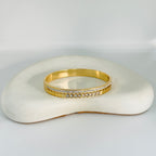 Lark Stones Gold Bangle Bracelet (Free Size)