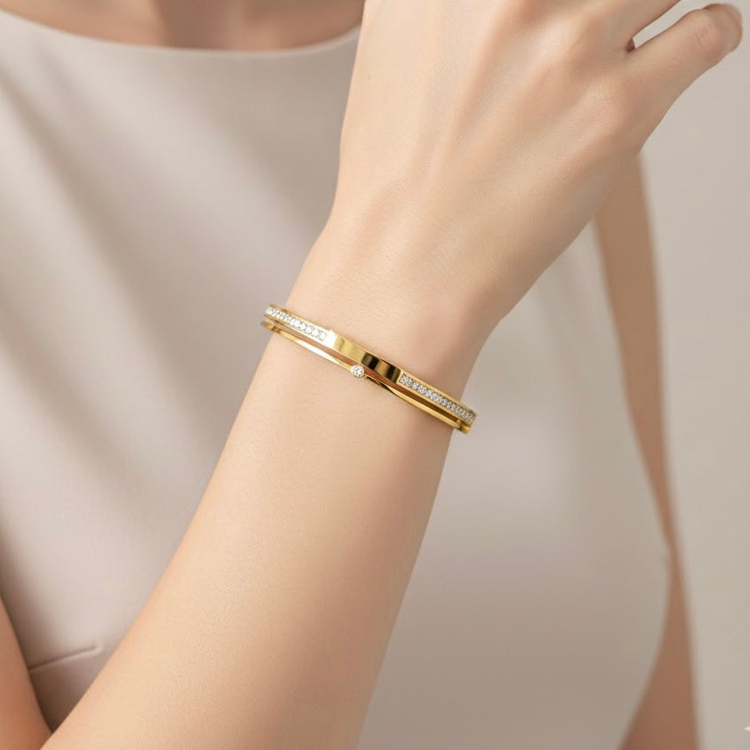 Elowen Stones Gold Bangle Bracelet (Free Size)