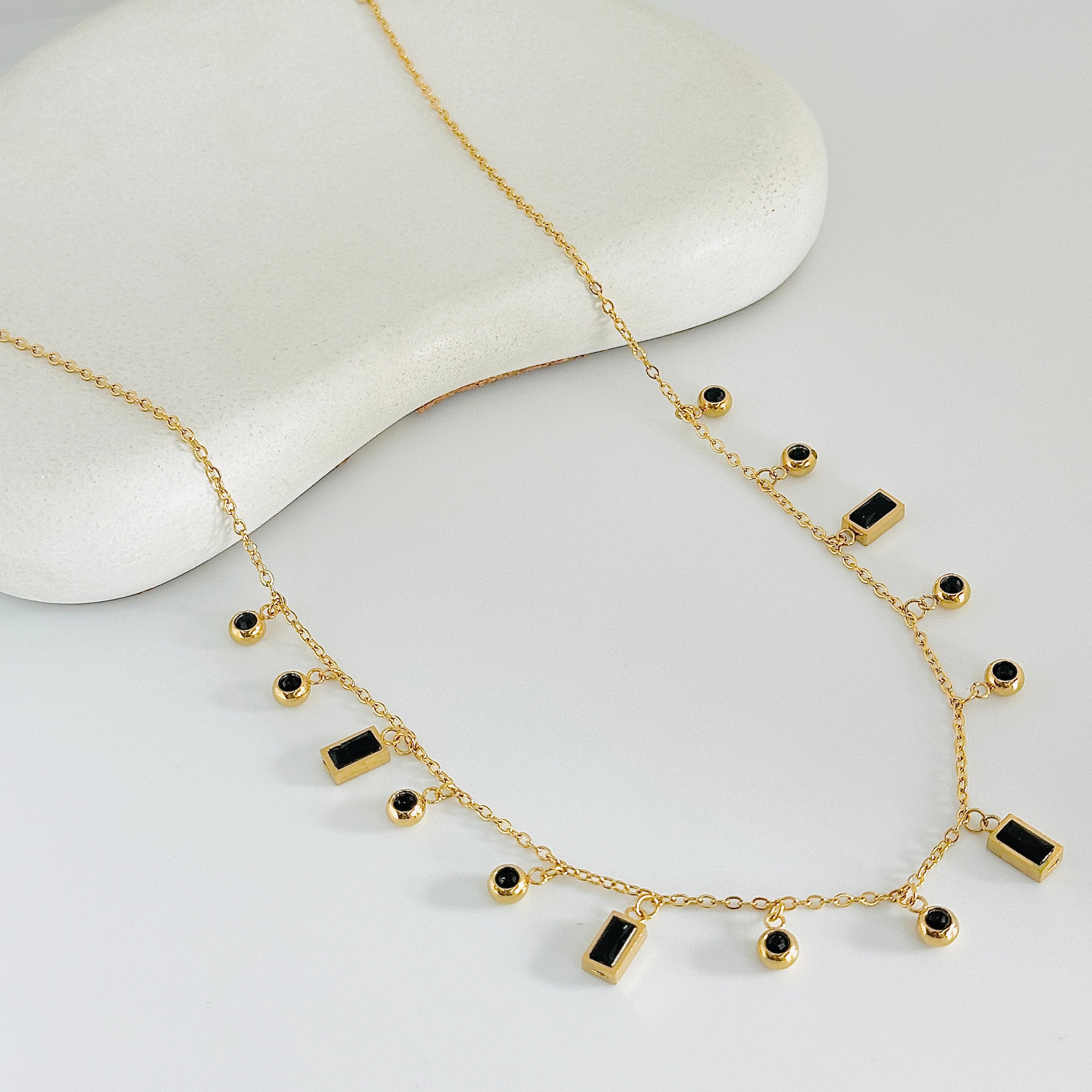 Maria Black Stones Falls Gold Necklace