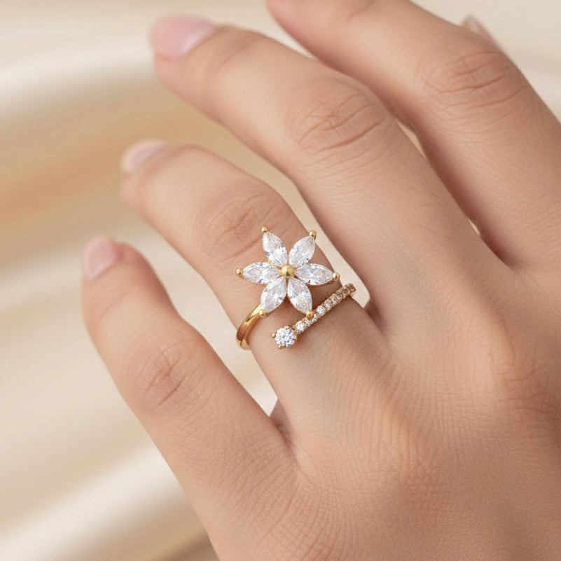 Zoyaa Stone Gold Ring (Adjustable size)