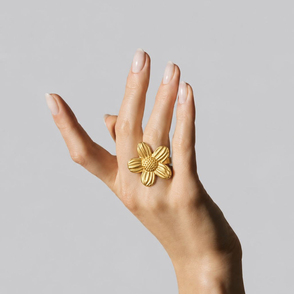 Daisy Gold Ring (Adjustable Size)